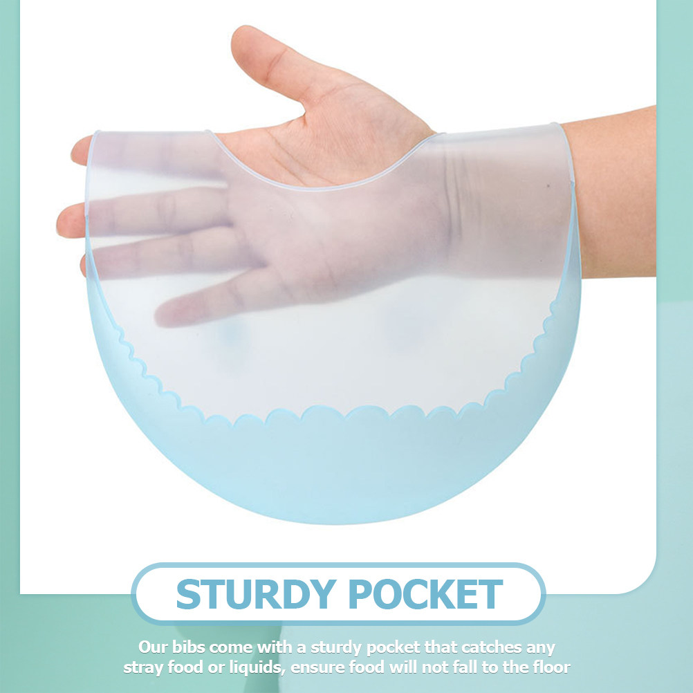 قطعتان من المرايل السيليكونية  - مراجعة Silicone Baby Bibs وسعره