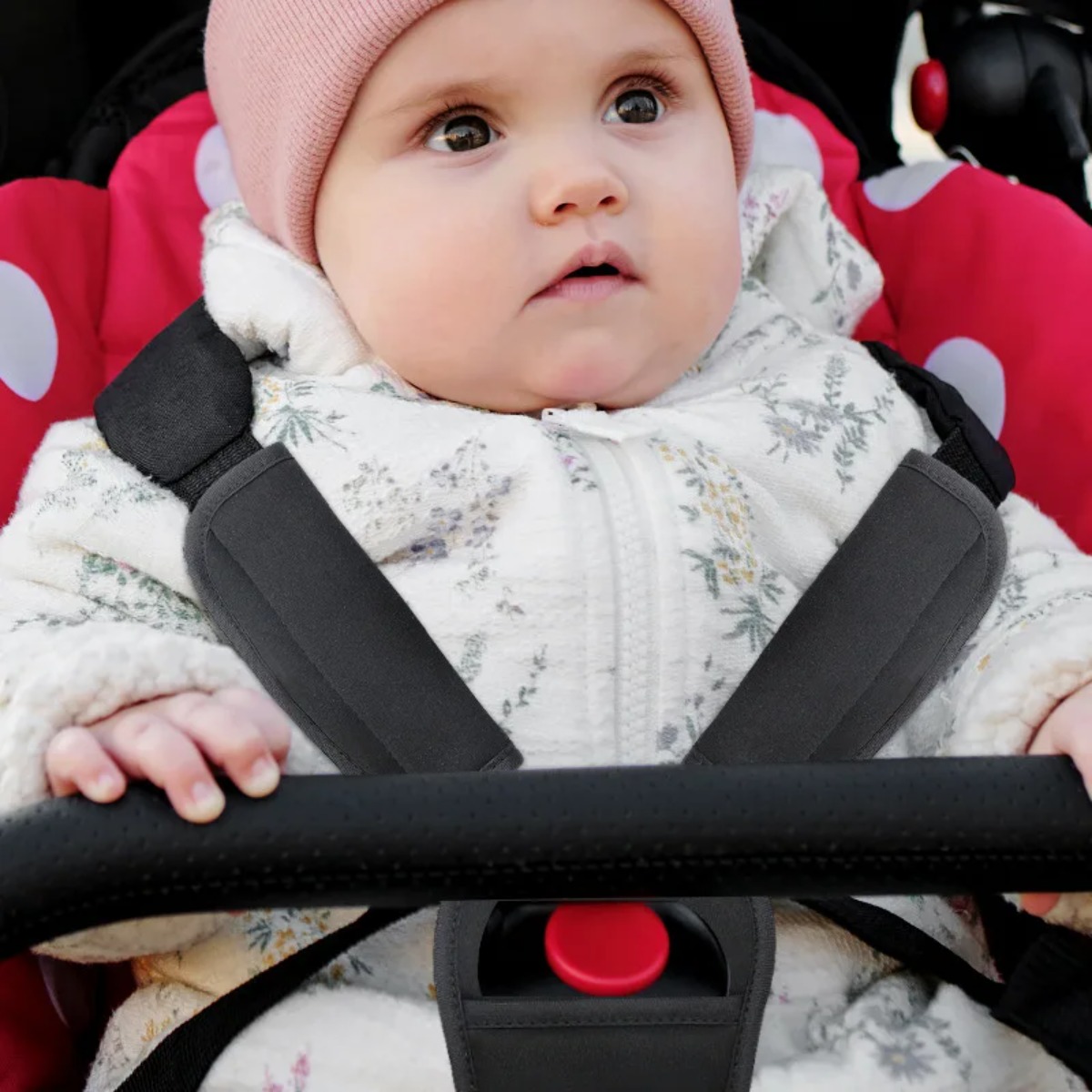 وسائد حزام أمان لمقعد السيارة  - مراجعة Infant Car Seat Cover وسعره